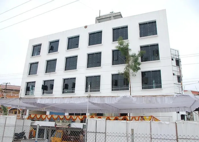 Hotel Neem Tree Hyderabad Airport